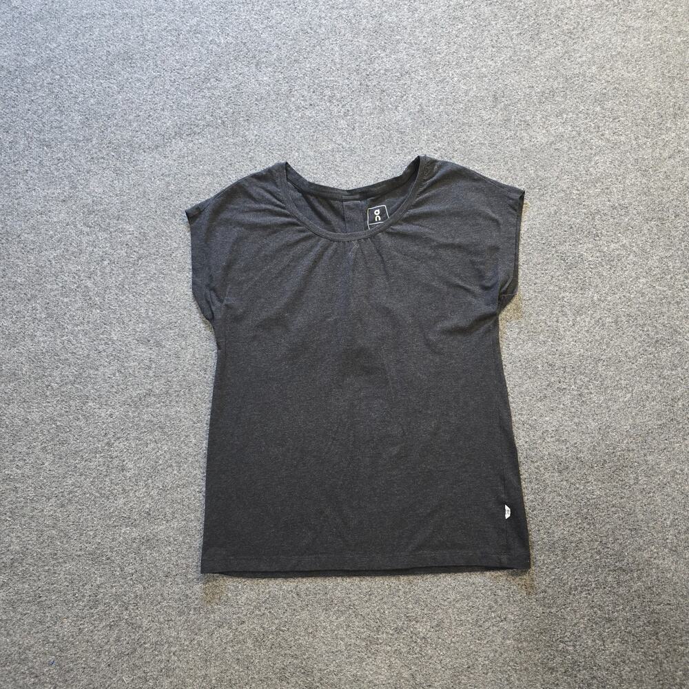 On Cloud Top Womens Size Small Gray On T Short Sleeve Round Neck Athletic Casual